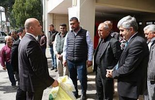 Manisalı üreticilere gübre desteği devam ediyor