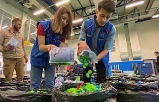 Mavi kapaklar engellilere umut olmaya devam ediyor