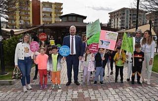 Menemen’de ‘Sokak Hayvanları Günü’ etkinliği