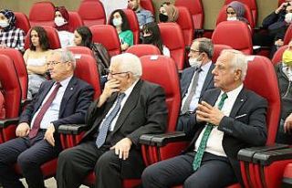 Menevşe: "Vizesiz seyahat imkanı sağlanmalı"