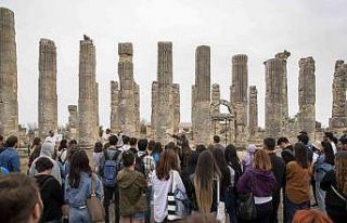 Mersin’de antik kentte tarihi gezi