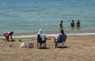 Mersin’de hem kar çilesi hem deniz keyfi