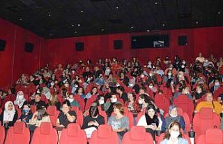 Mersin’de kadınlar sinema etkinliğinde buluştu