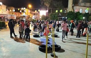 Meydana spor tesisi kuruldu, çocuklar ve gençler...