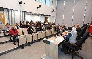 Mezitli’de yapılacak yatırımlar muhtarlarla birlikte...