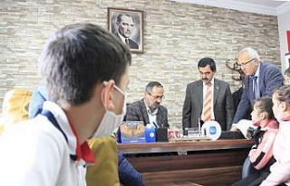 Minik ellerden anlamı büyük yardım