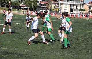 Minikler ara tatilde futbola doyacak