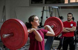 Minikler Türkiye Halter Şampiyonası başlıyor