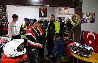 Motosiklet tutkunlarından 2’nci el ekipman etkinliği
