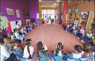 MSKÜ Gündüz Bakımevi öğrencileri hem öğreniyor,...