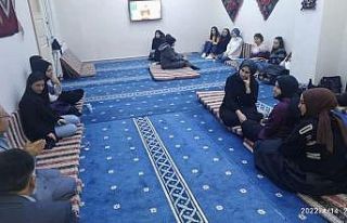 Müftü Ölmez üniversite öğrencileriyle iftar...