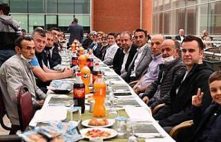 Muharcirler iftarda buluştu