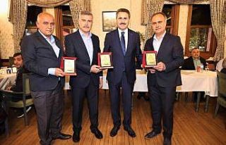 Muhtarlar ‘sıfır atık’ için yarıştı