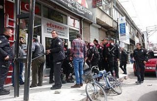 Nakliyeciler birbirine girdi: 1 yaralı