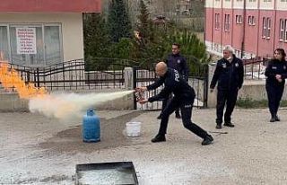 Nallıhan Polisine Yangın Eğitimi