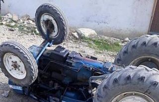 Nallıhan’da traktör devrildi: 1 ölü