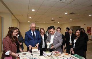 Nasreddin Hoca Kreşlerinden kitap bağışı