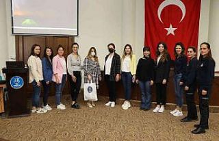 Nazilli Belediyesi personellerine kadın sağlığı...