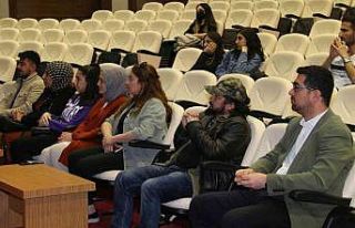 NEVÜ’de ‘NİÇİN’ konulu konferans düzenlendi