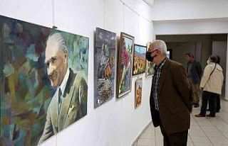 Nilüfer’de kursiyerler çalışmalarını sergiledi