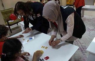 Öğrenciler 112 kurabiyesi yaptı