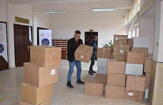 Öğrencilere bayram öncesi hediye