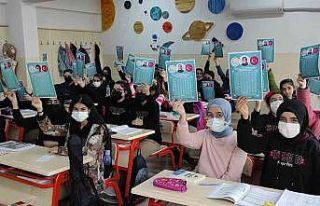 Öğrencilere özel imsakiye ve Kur’an-ı Kerim...