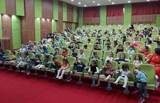 Öğrencilere sıfır atık eğitimi verildi