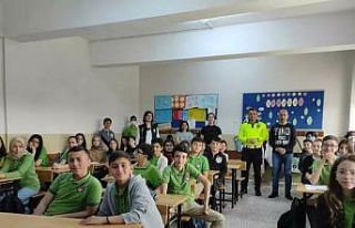 Öğrencilere suçtan korunma yöntemleri anlatıldı