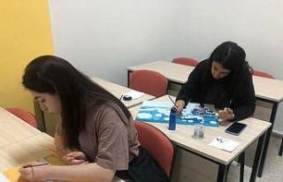 Öğrencilerin resim sergisi beğeni topladı