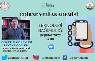 Öğretim Görevlisi Göller’den velilere "Teknoloji...