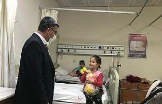 Öğretmen ve öğrencilerden anlamlı davranış