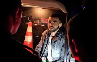 Ormanlık alanda yönünü kaybeden vatandaşı AFAD...