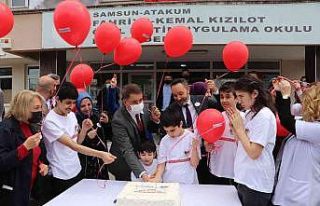 Otizmli öğrencilerden muhteşem gösteri