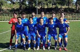 Ovaakçaspor şampiyonluğu göğüsledi