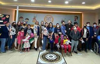 Özel çocuklar, çocuk kulübü derslerine katıldı