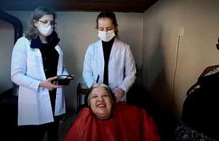 (Özel) Öğrenciler köy köy gezip engellilerin...