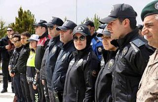 Polis haftasında şehitler unutulmadı