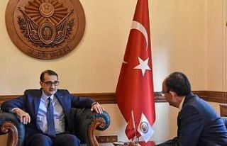 Rektör Beydemir, Bakan Dönmez’e üniversite hakkında...