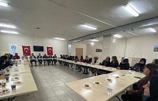 Rektör Türkmen, Aydıntepe MYO öğrencileriyle...