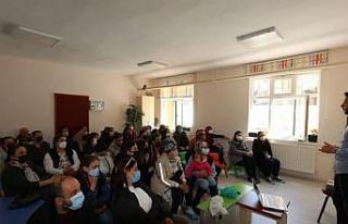 Rize’de miniklere “Teknoloji Bağımlılığı”...