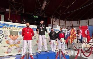 Sakarya Büyükşehirli sporcu Sırbistan’da ikinci...