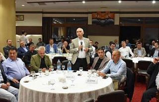 Salihli’de üzüm değerlendirme toplantısı yapıldı