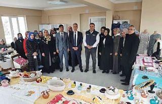 Samsat Çok Amaçlı Toplum Merkezi’nde el sanatları...