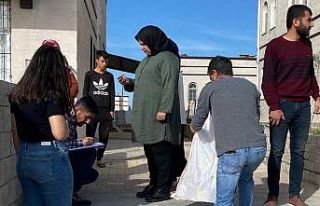 Samsat’ta ihtiyaç sahibi ailelere Ramazan desteği