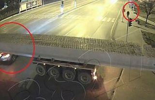 Samsun’da cipin hareket halindeki tırın altından...