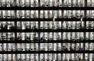 Şanghay’da ofisler hastaneye dönüştürüldü