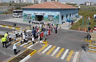 Şanlıurfa’da öğrenciler trafik haftasını kutladı