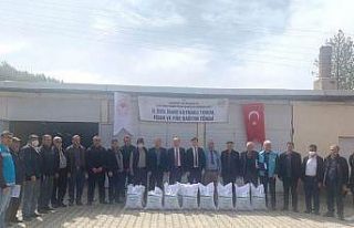 Şaphane’de çiftçilere 640 kilogram kuru fasulye...