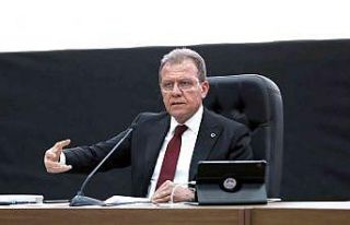 Seçer: “Göçmen’deki katlı kavşağı 4 milyon...